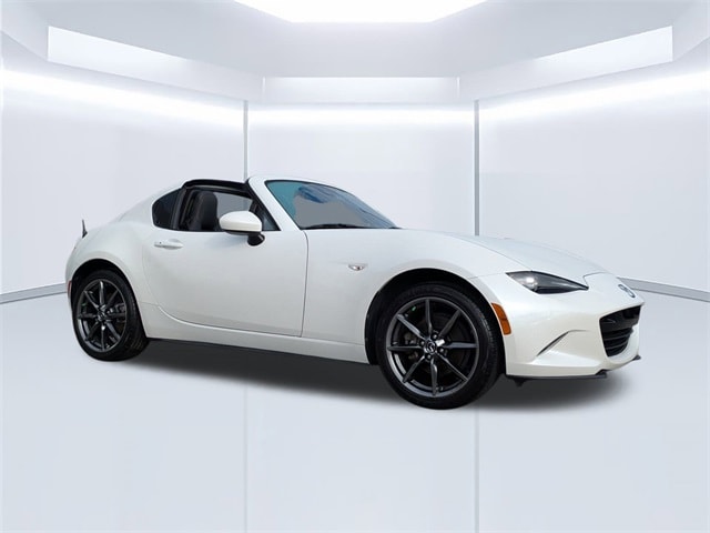 2019 Mazda MX-5 Miata Grand Touring's photo