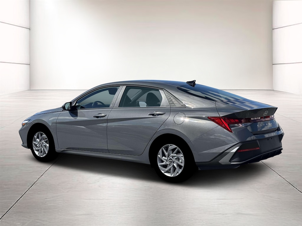 New 2026 Hyundai Elantra Hybrid Blue Sedan