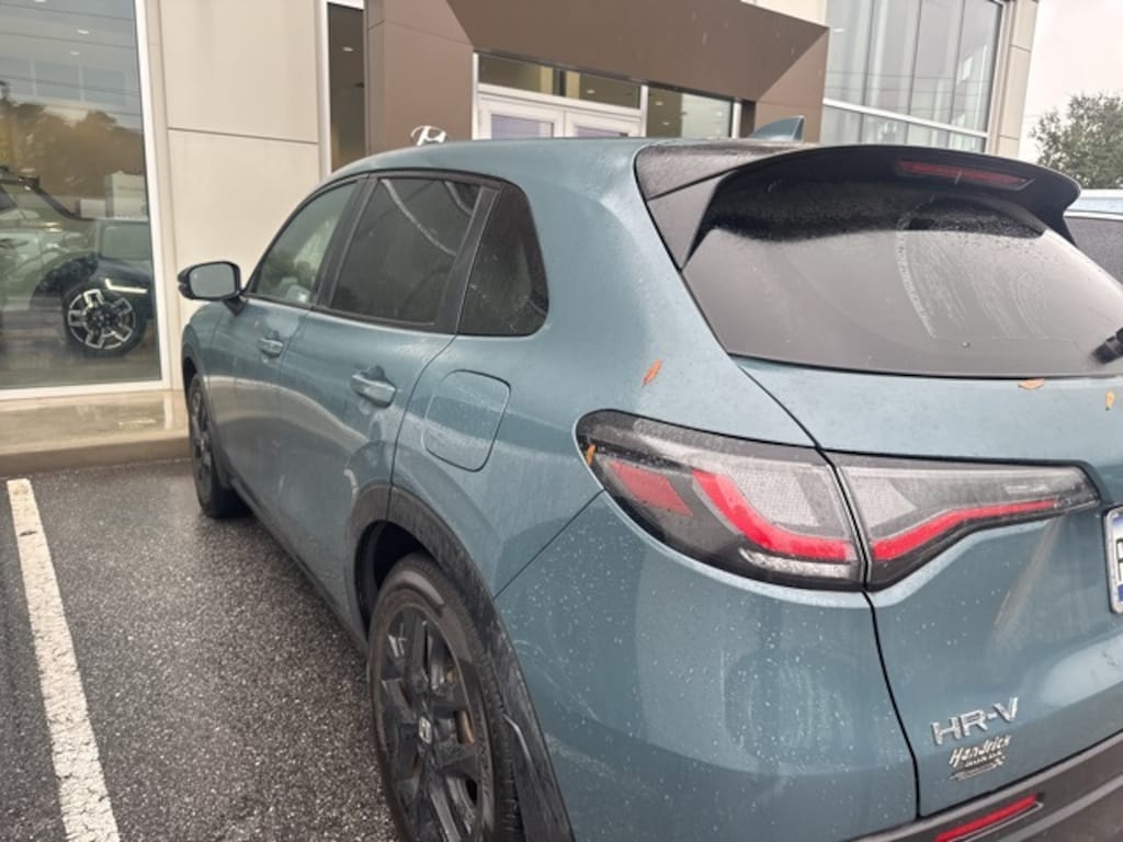 Used 2023 Honda HR-V Sport 2WD SUV