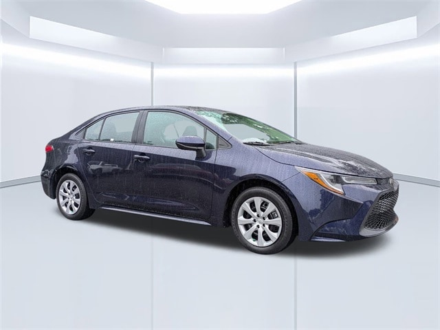 2022 Toyota Corolla LE's photo