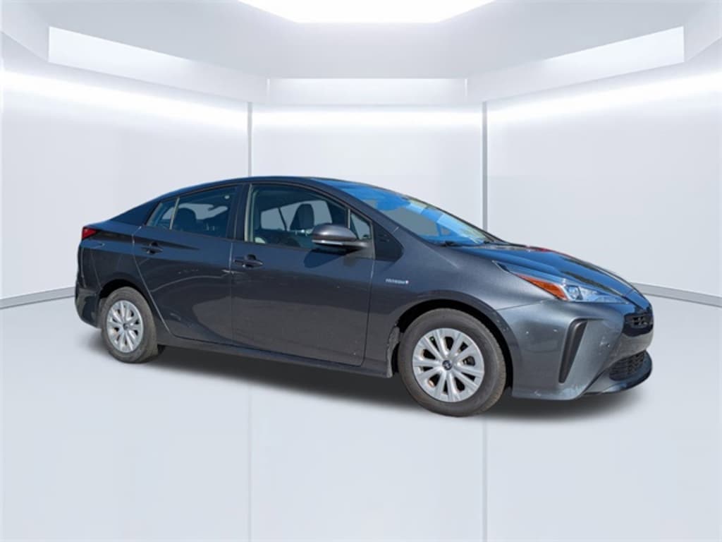Used 2022 Toyota Prius Hatchback