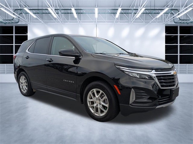 2024 Chevrolet Equinox LT's photo