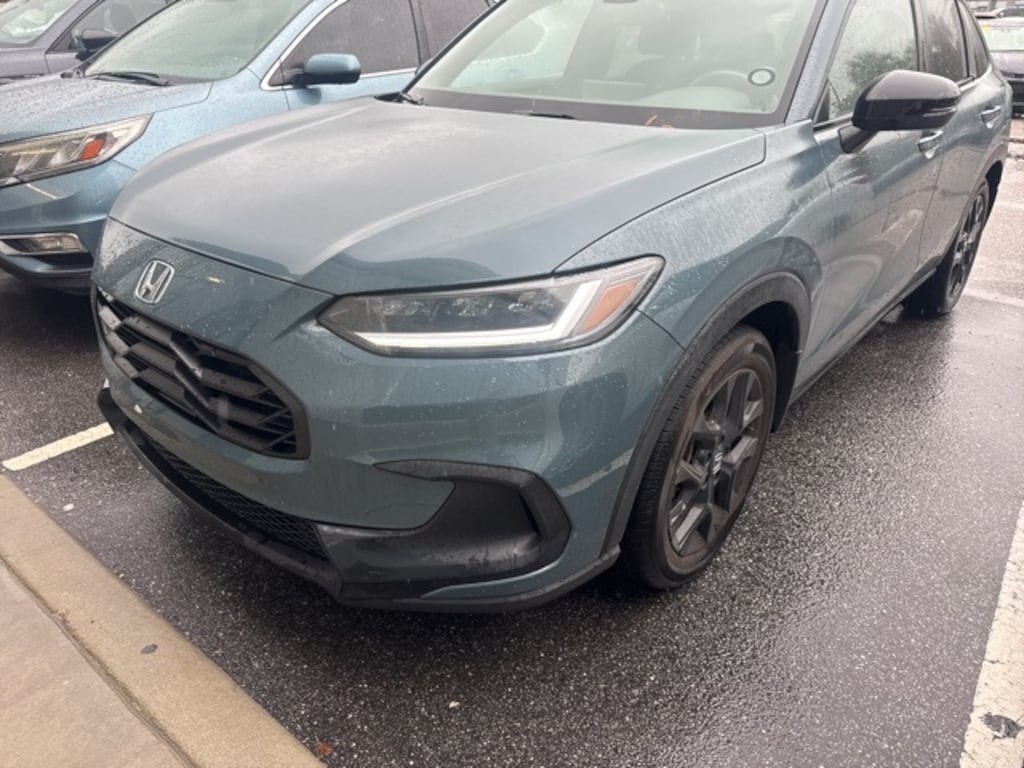 Used 2023 Honda HR-V Sport 2WD SUV