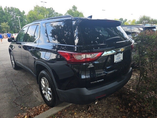 2020 Chevrolet Traverse Cloth 1LT photo 3