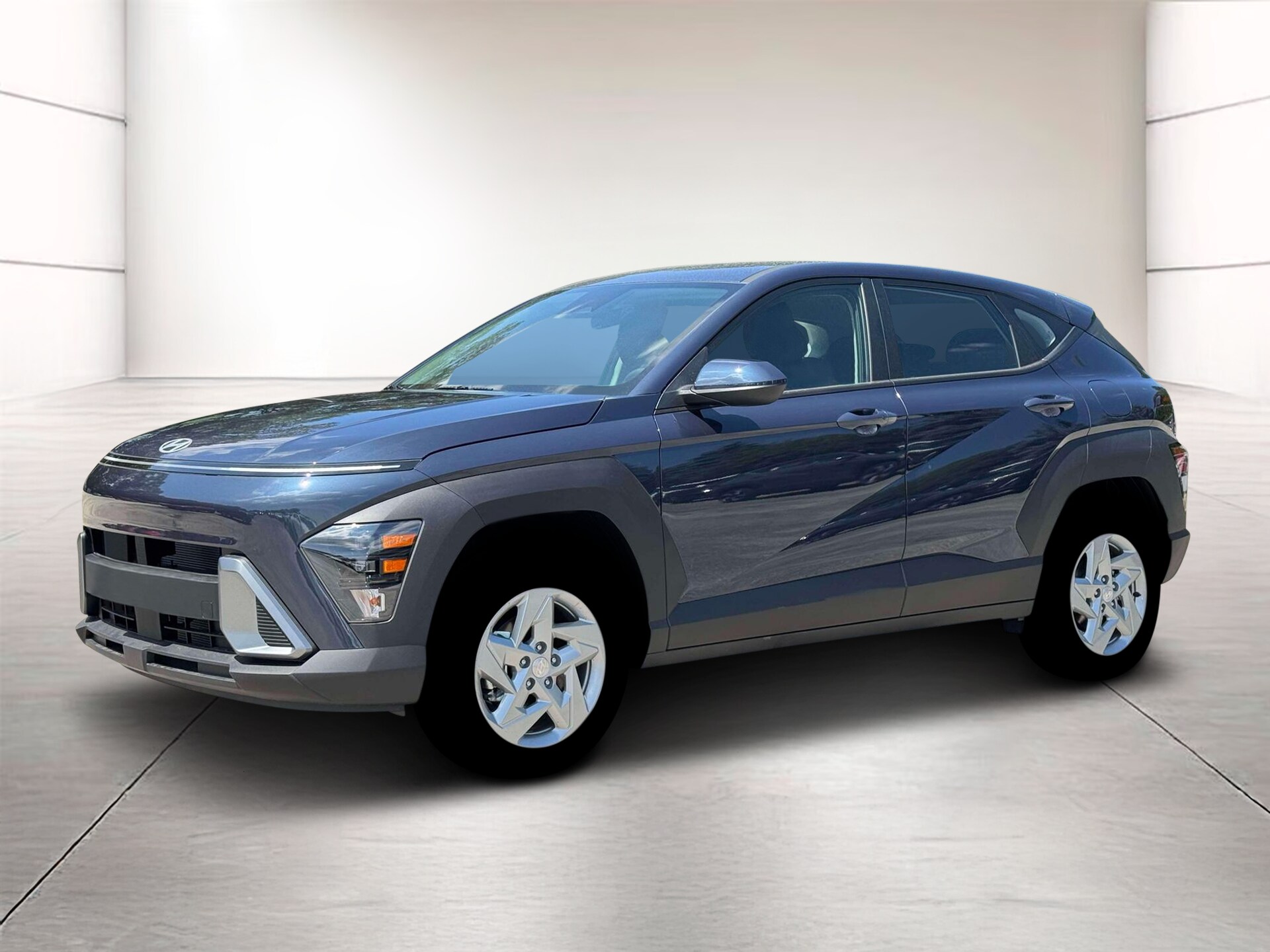 2026 Hyundai Kona SE photo 2
