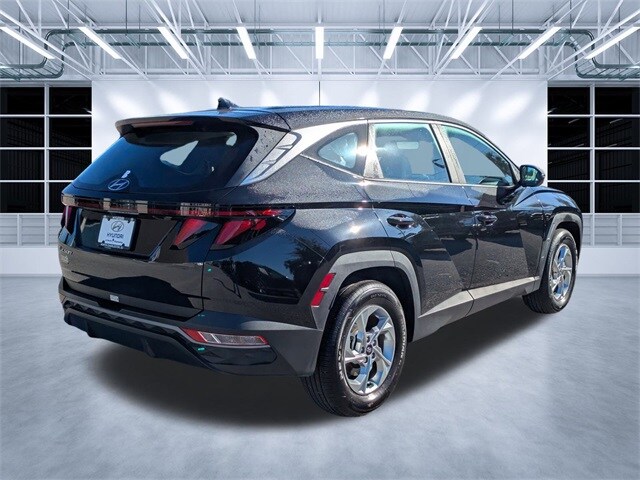 2024 Hyundai Tucson SE photo 3