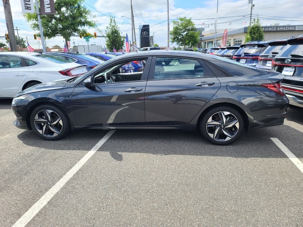 Certified 2023 Hyundai Elantra SEL with VIN 5NPLS4AG9PH092300 for sale in Farmingdale, NY