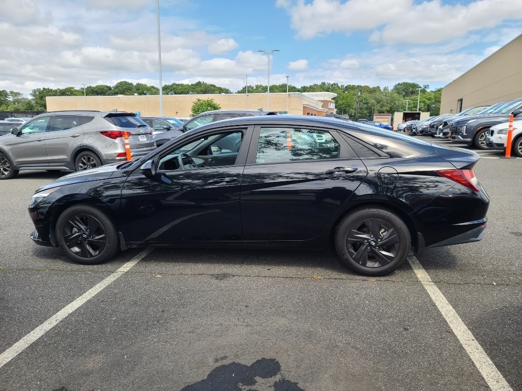 Certified 2022 Hyundai Elantra SEL with VIN KMHLM4AG9NU306484 for sale in Farmingdale, NY