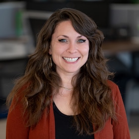 Staff member Raven Lawson from ID_8a28fa243b2d