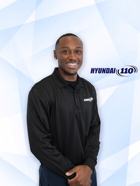 Staff member Dion Williams from ID_8a28fa243b2d