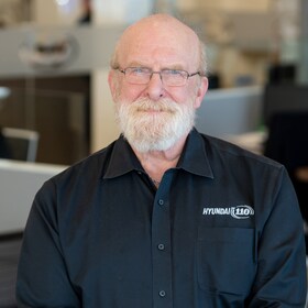 Staff member Bruce Deitchman from ID_80a965ab5f8d