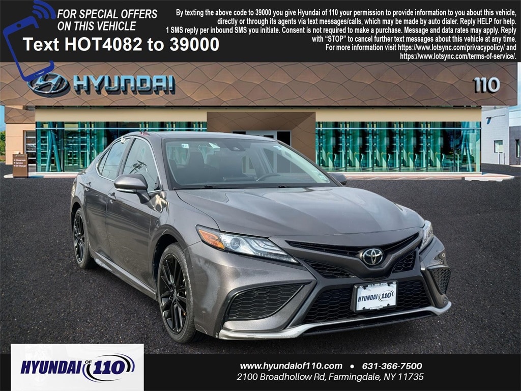 2023 Toyota Camry XSE's photo