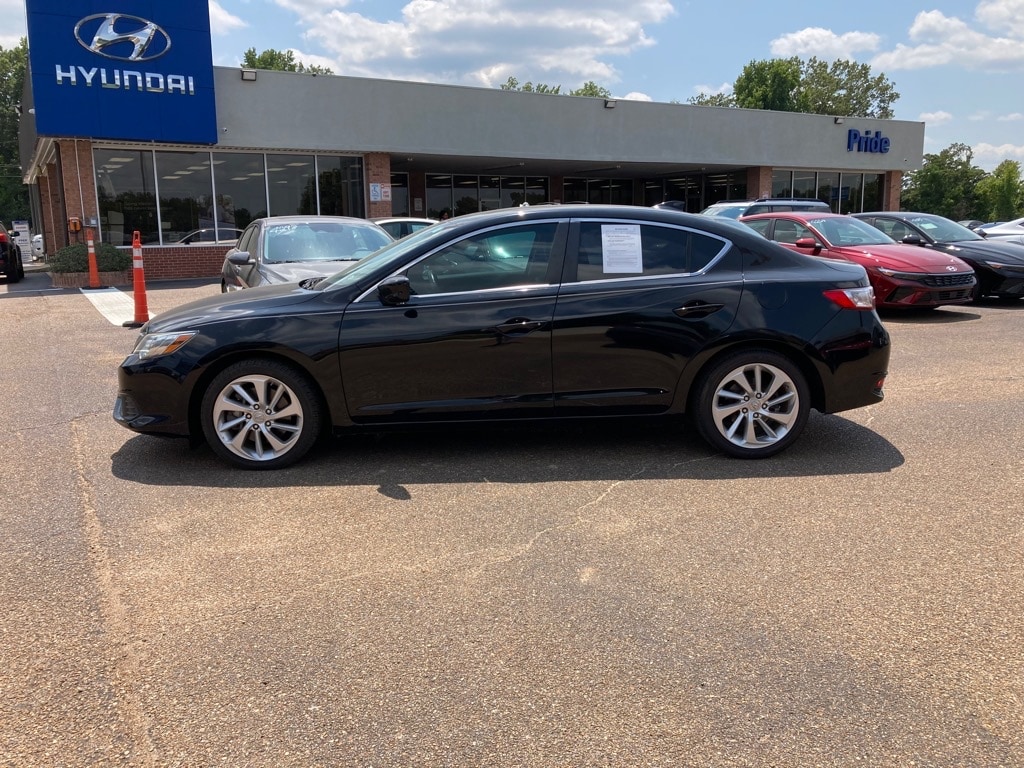 Used 2018 Acura ILX Technology Plus with VIN 19UDE2F77JA010122 for sale in Batesville, MS