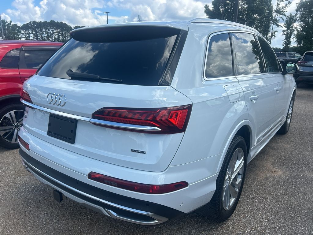 2021 Audi Q7 55 Premium Plus photo 4