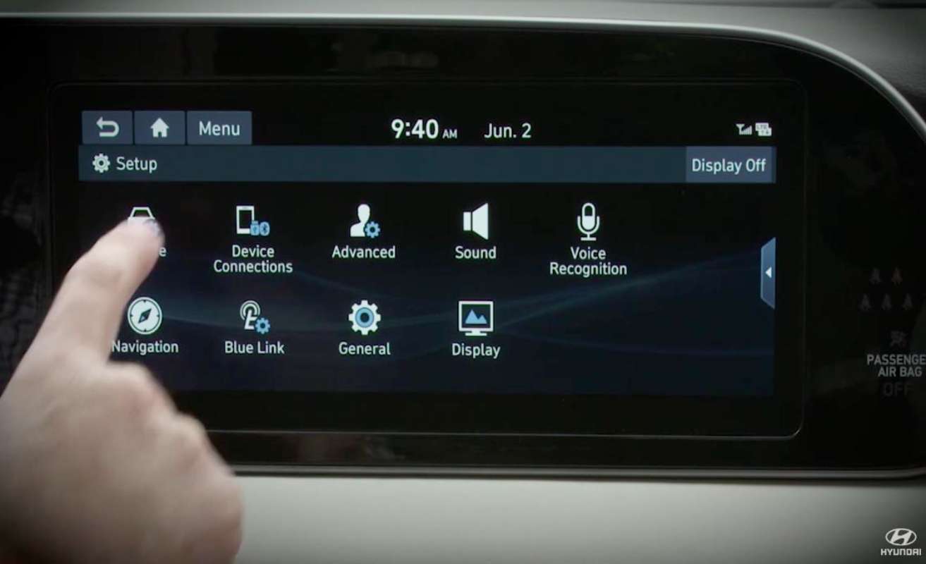 BlindSpot CollisionAvoidance Assist Explained Hyundai of Central