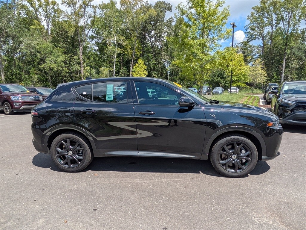 2024 Dodge Hornet R/T Plus photo 3
