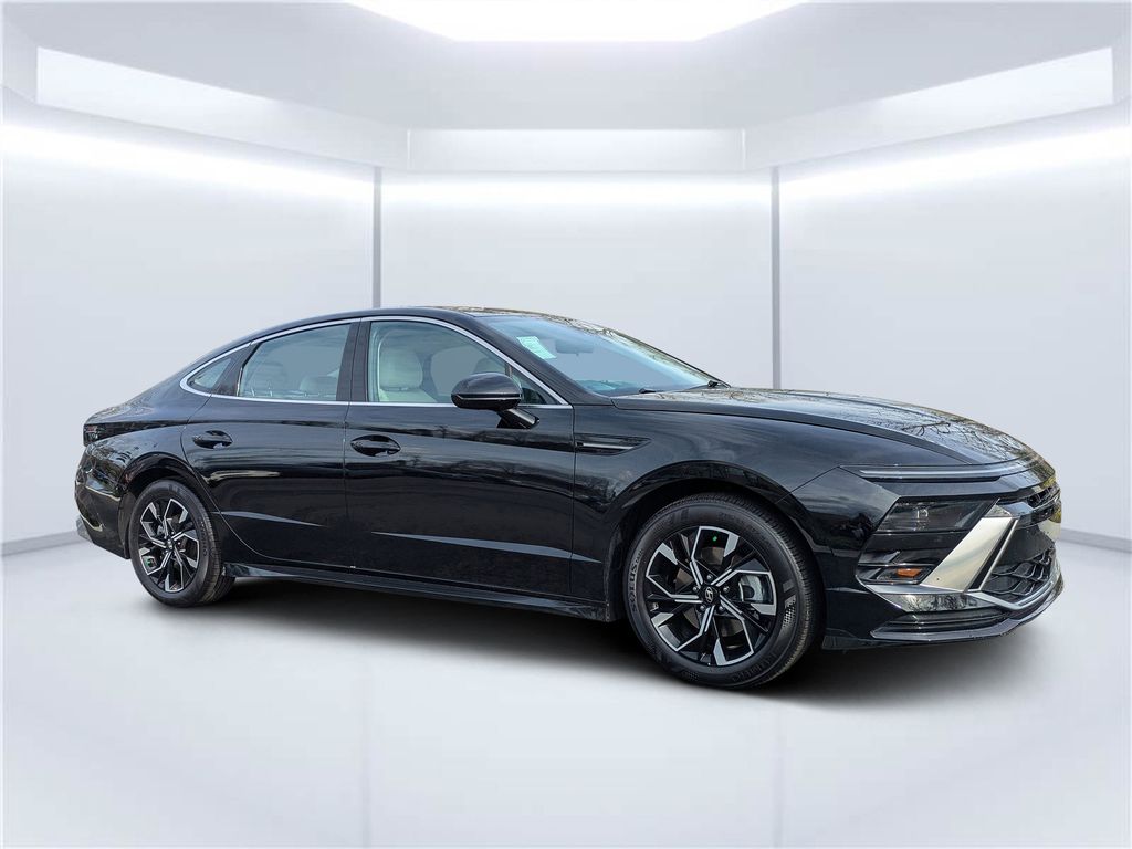 2025 Hyundai Sonata Sedan 