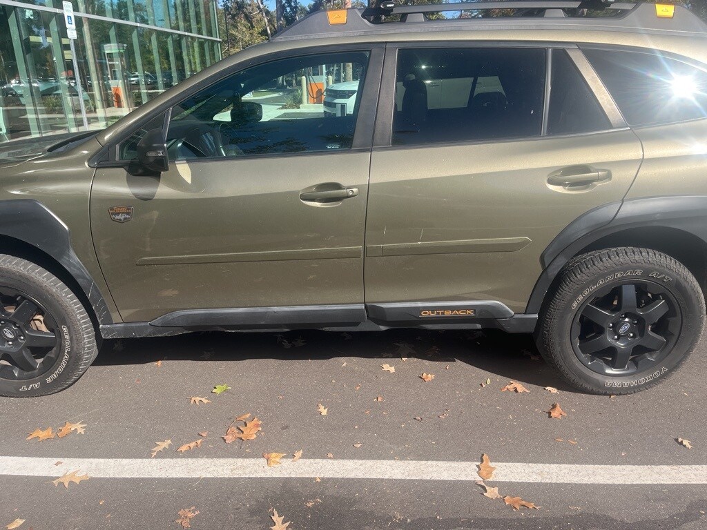 2022 Subaru Outback Wilderness photo 3