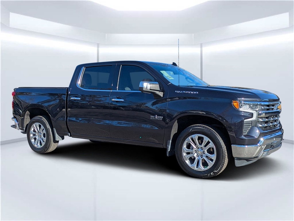 2024 Chevrolet Silverado 1500 LTZ's photo