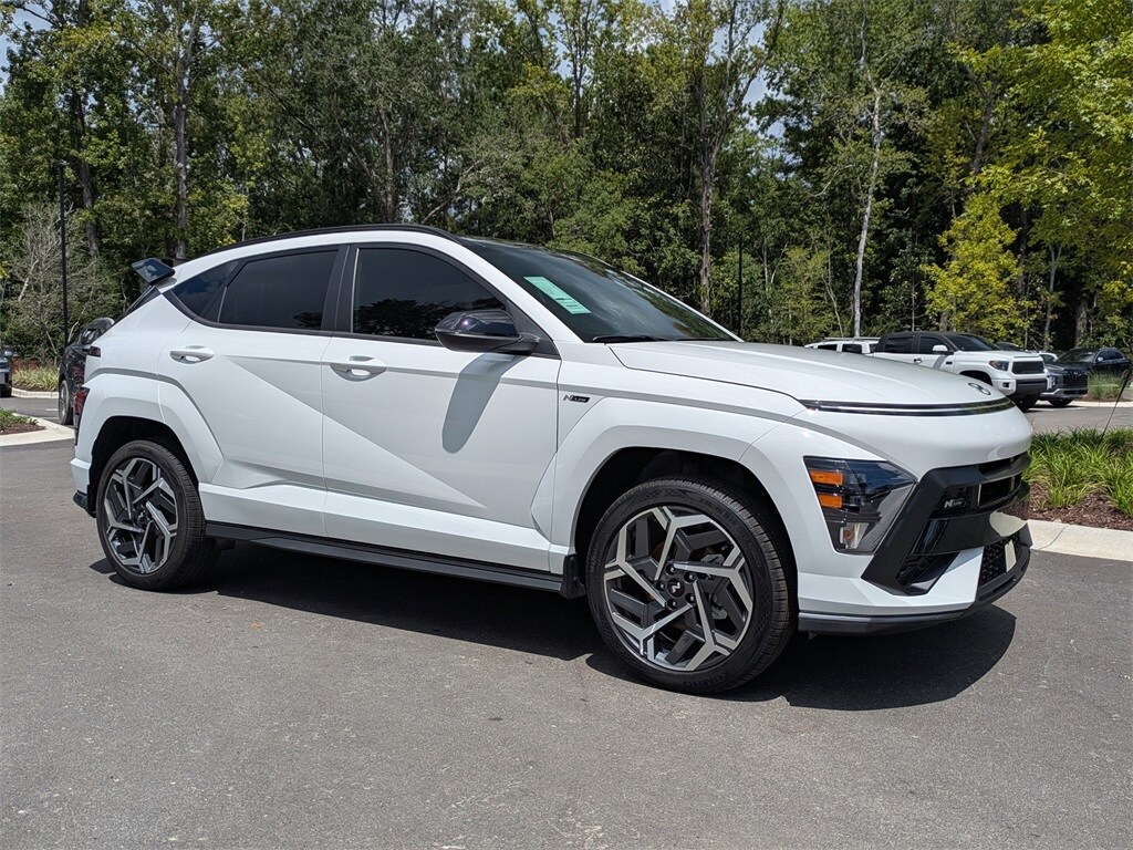 2024 Hyundai Kona N Line photo 2