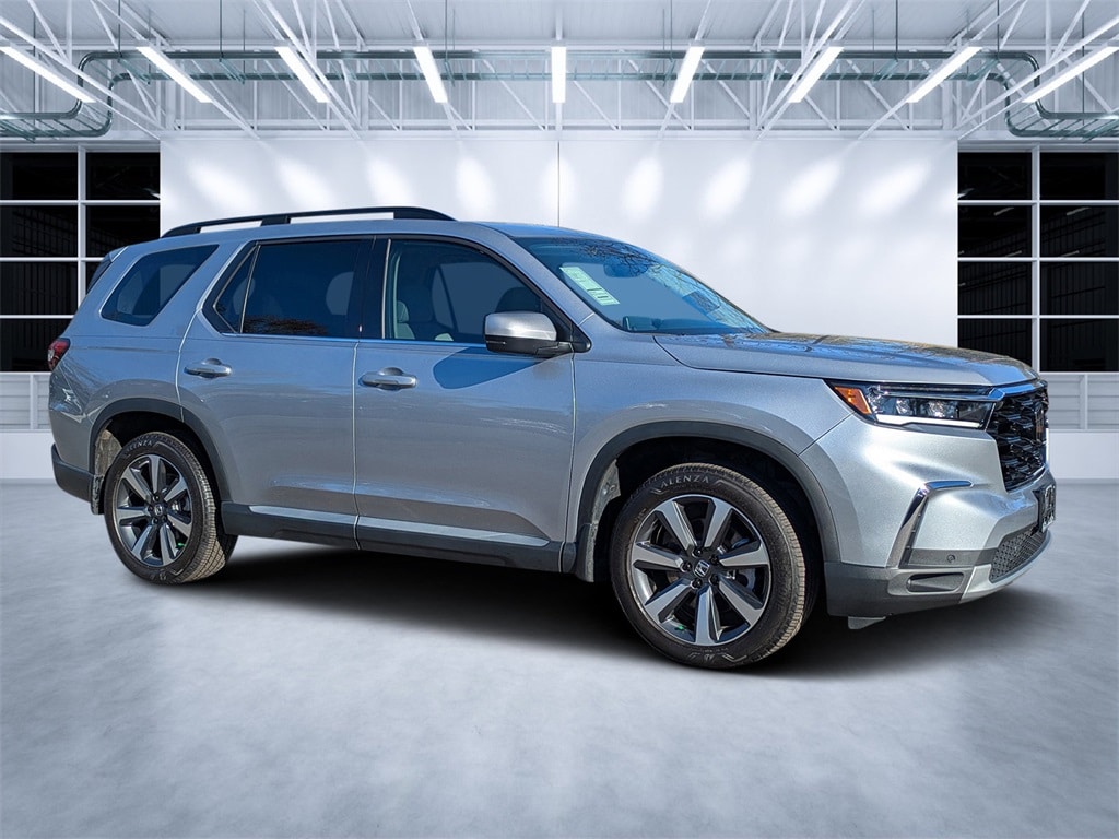 2024 Honda Pilot Touring's photo