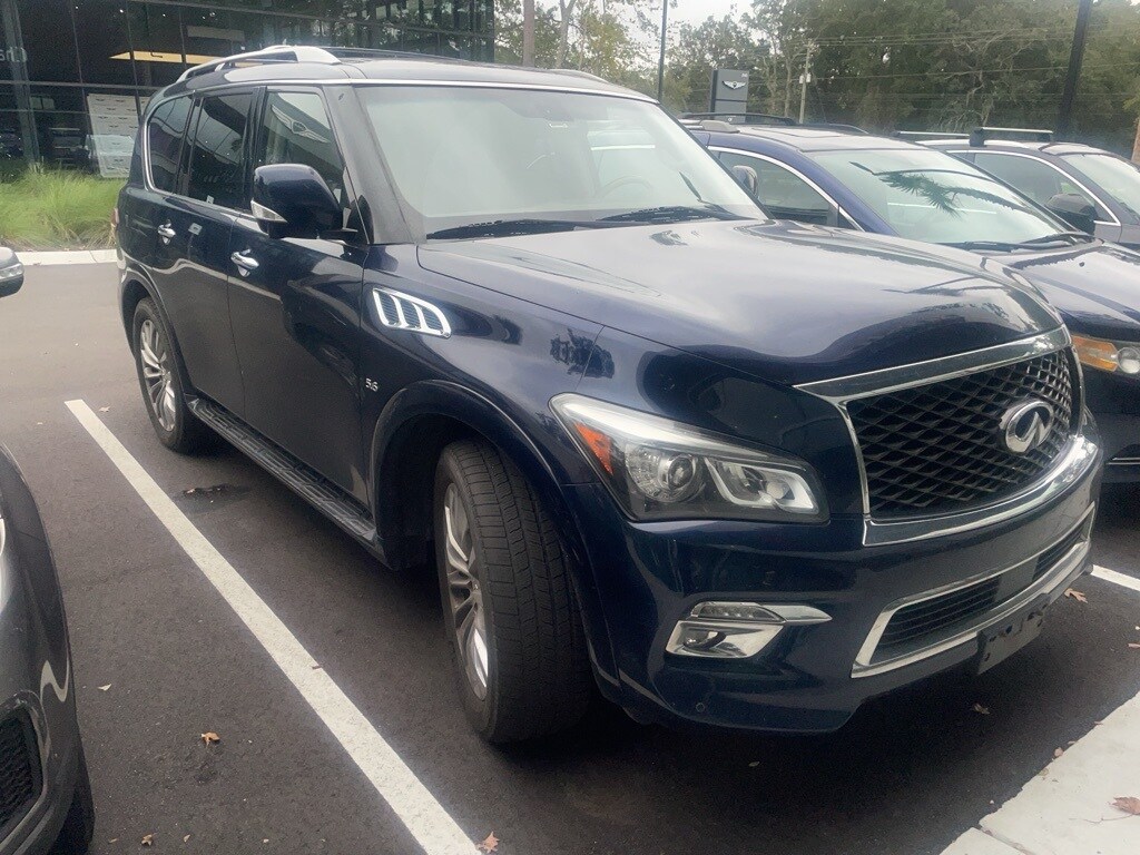 2016 Infiniti QX80 photo 2