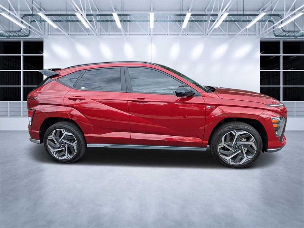 2024 Hyundai Kona N Line photo 2