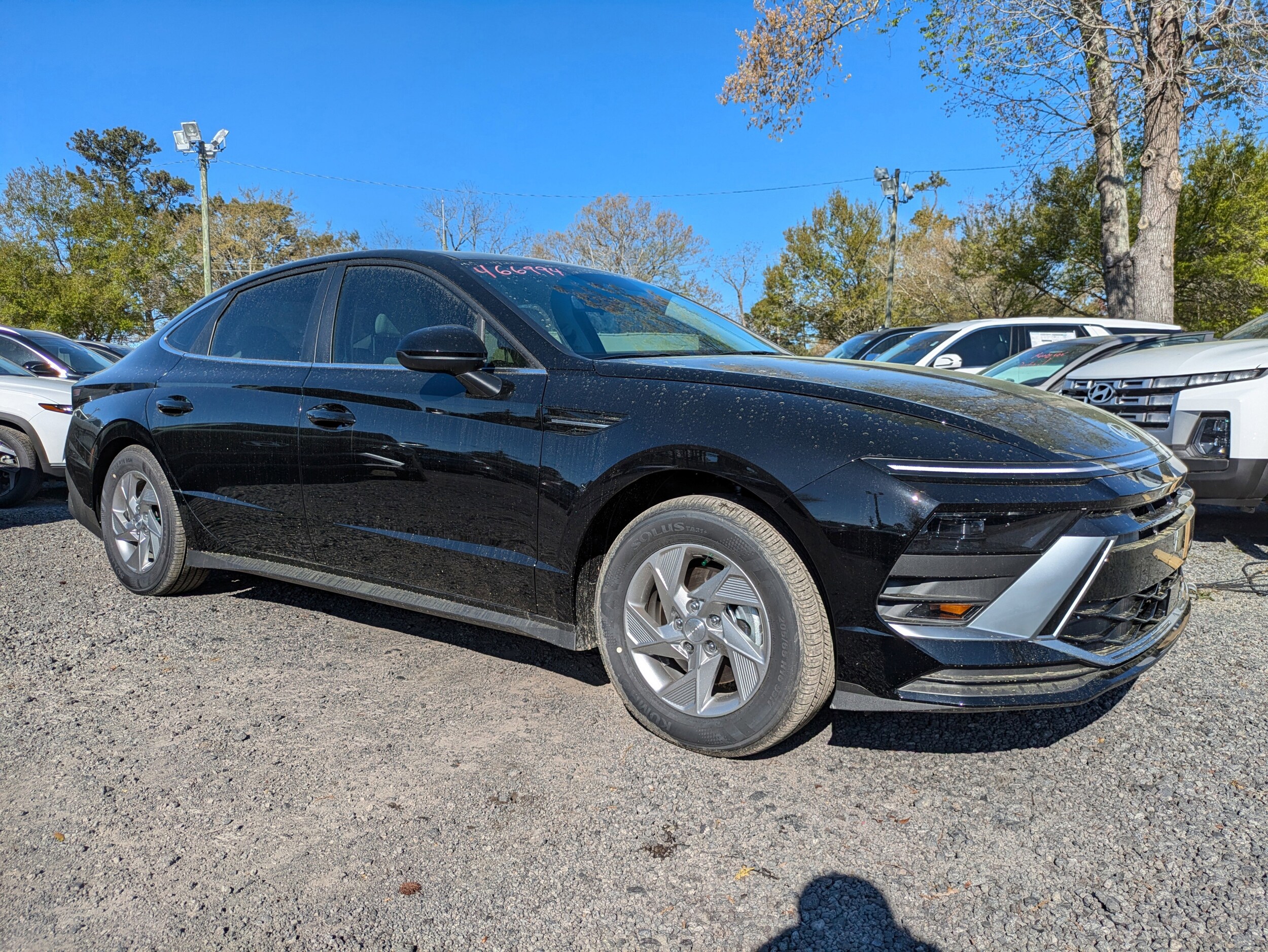 2025 Hyundai Sonata SE photo 2