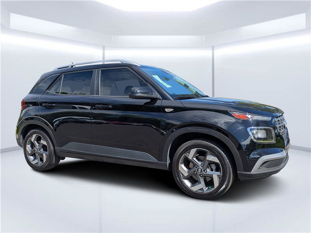 2024 Hyundai Venue SEL