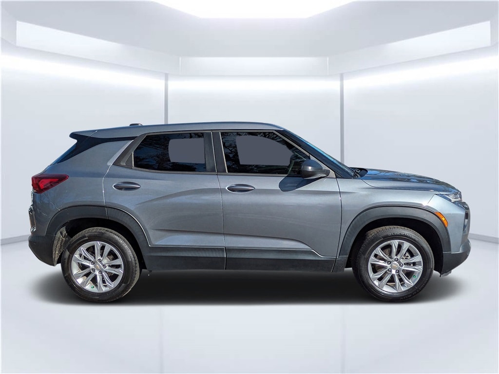 Used 2021 Chevrolet Trailblazer LS SUV