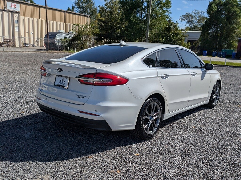2020 Ford Fusion Hybrid Titanium photo 4