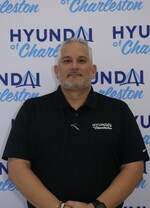 Staff member Gerardo Valle from ID_5f9d7b