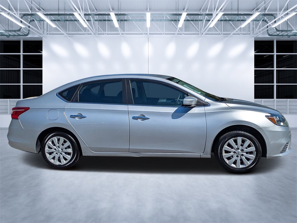 Used 2016 Nissan Sentra Sedan