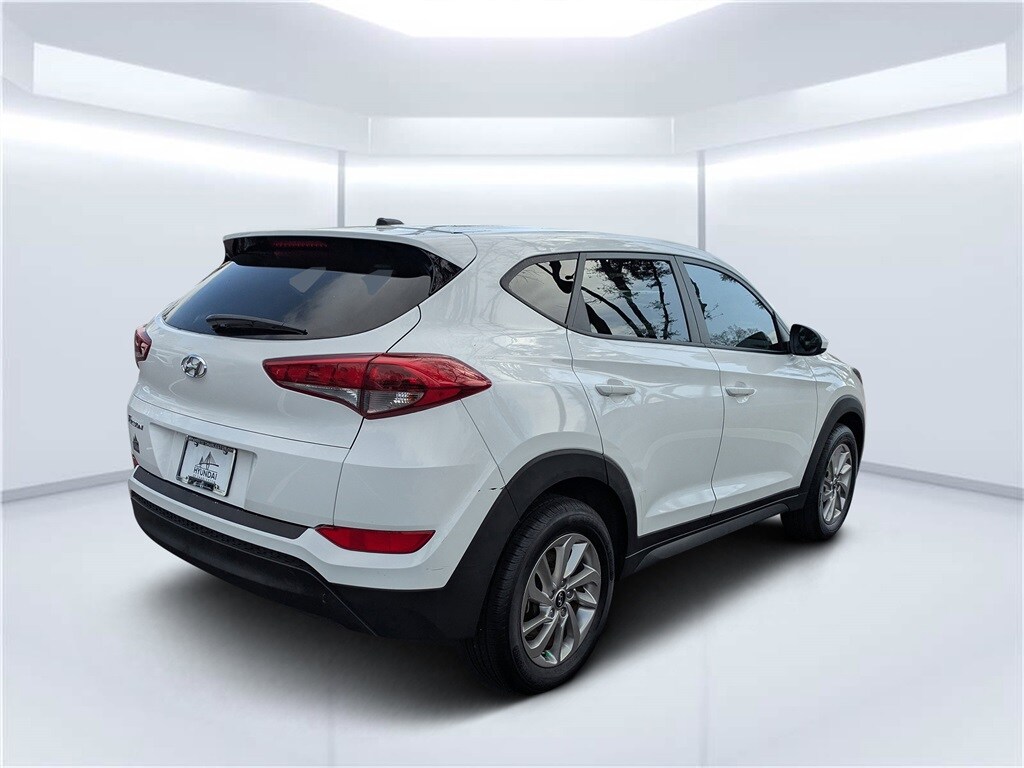 Used 2017 Hyundai Tucson SE SUV