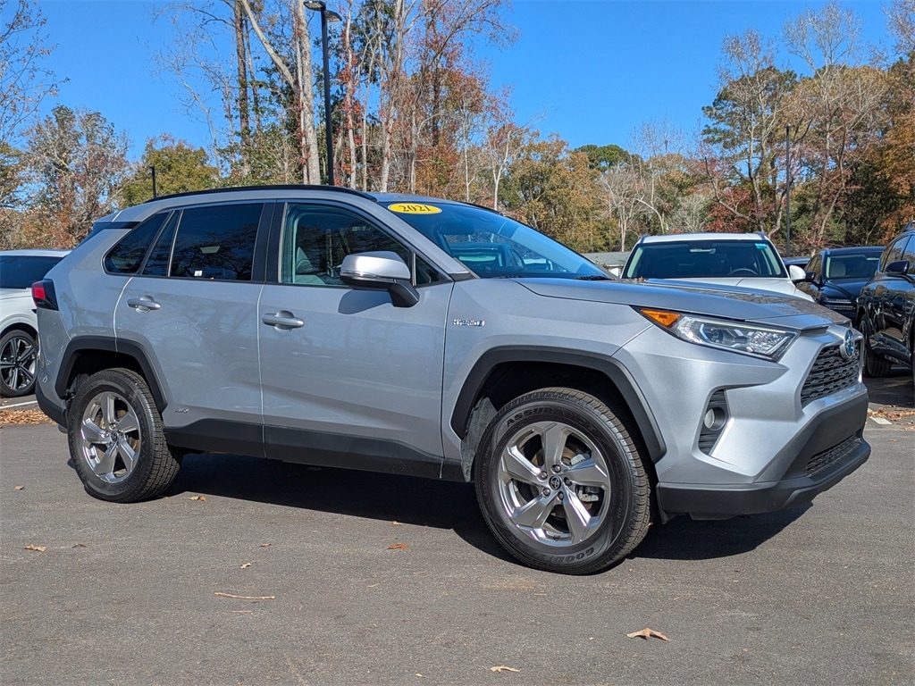 2021 Toyota RAV4 XLE Premium