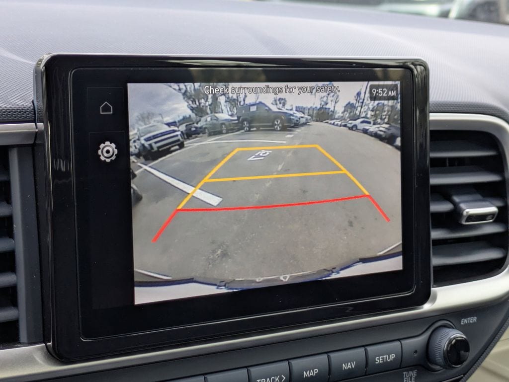 2025 Hyundai Venue Limited - Photo 21