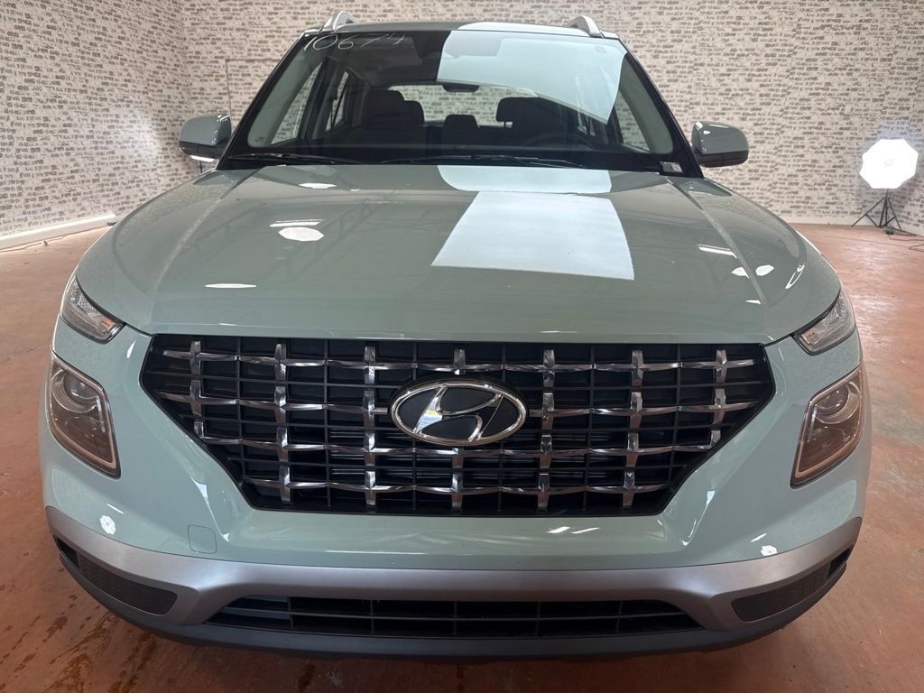 New 2026 Hyundai Venue SEL SUV