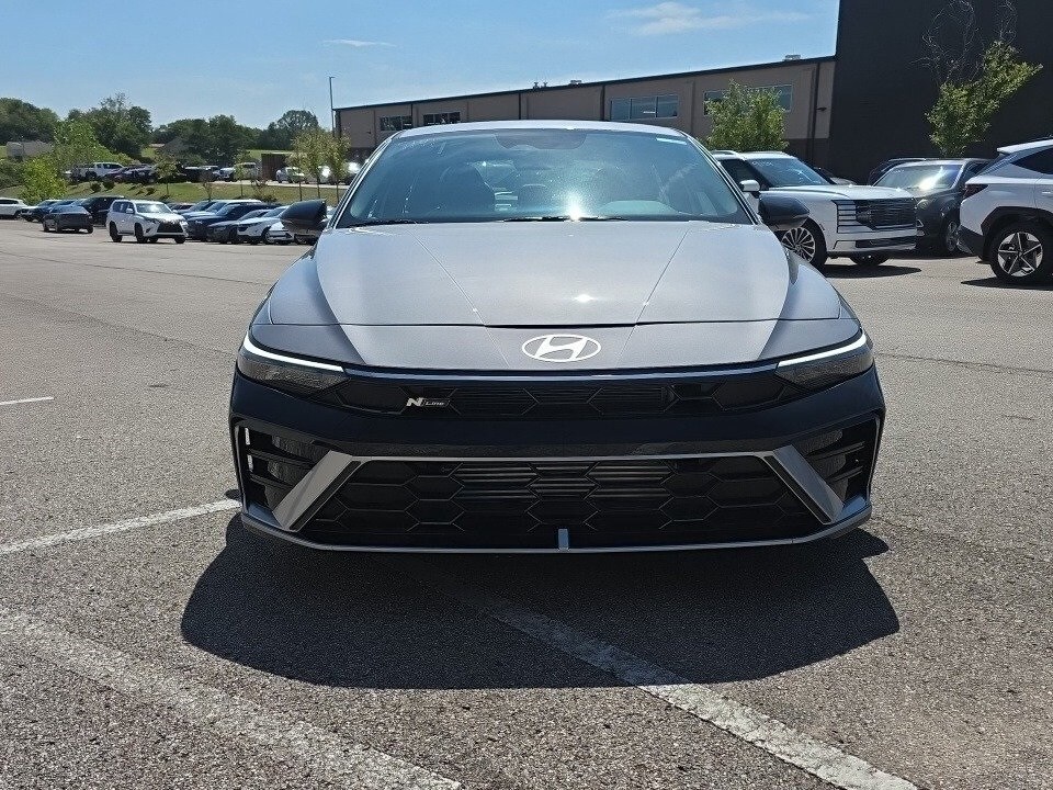 2025 Hyundai Elantra N Line photo 2