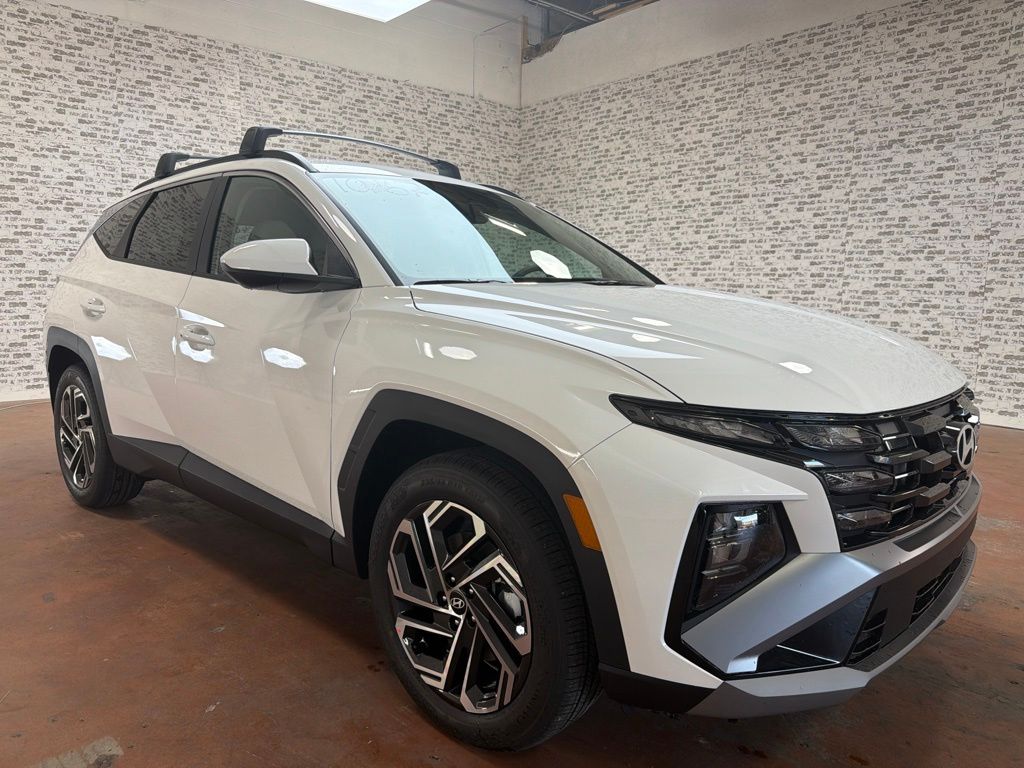 New 2026 Hyundai Tucson SEL Plus FWD