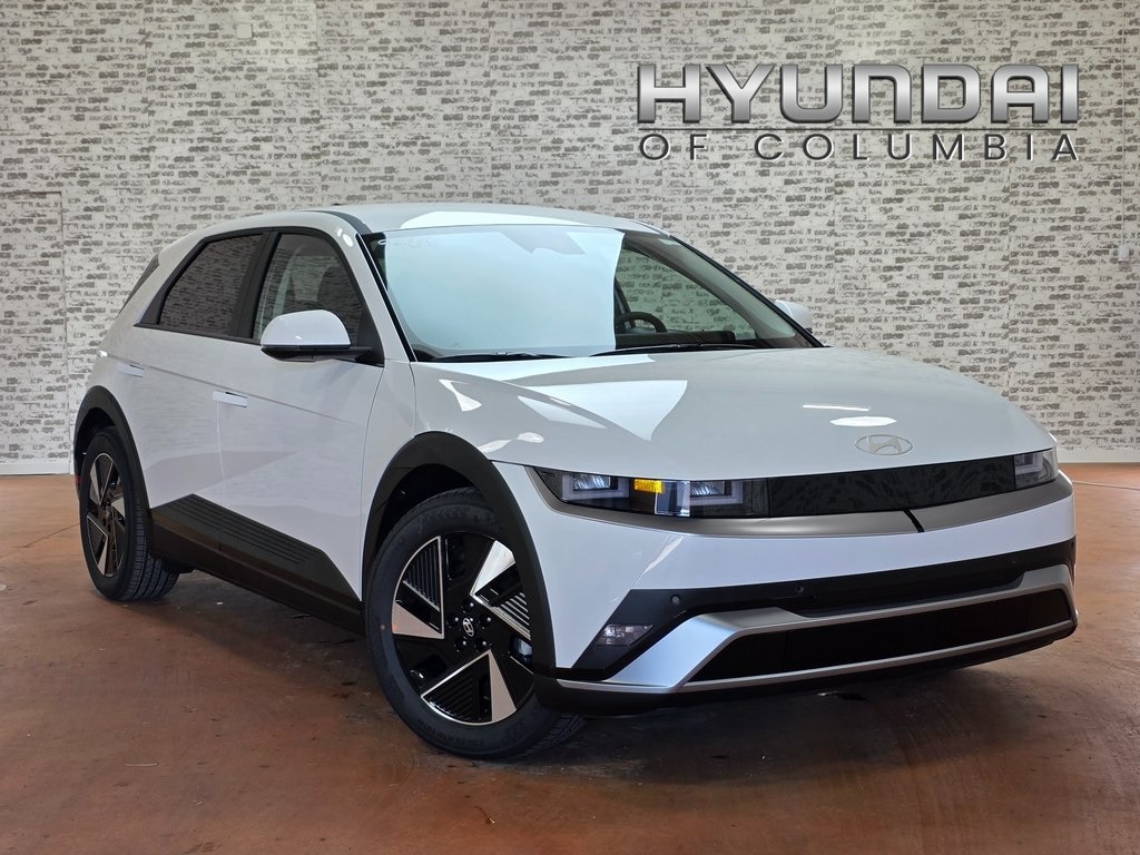 2026 Hyundai IONIQ 5 SE's photo