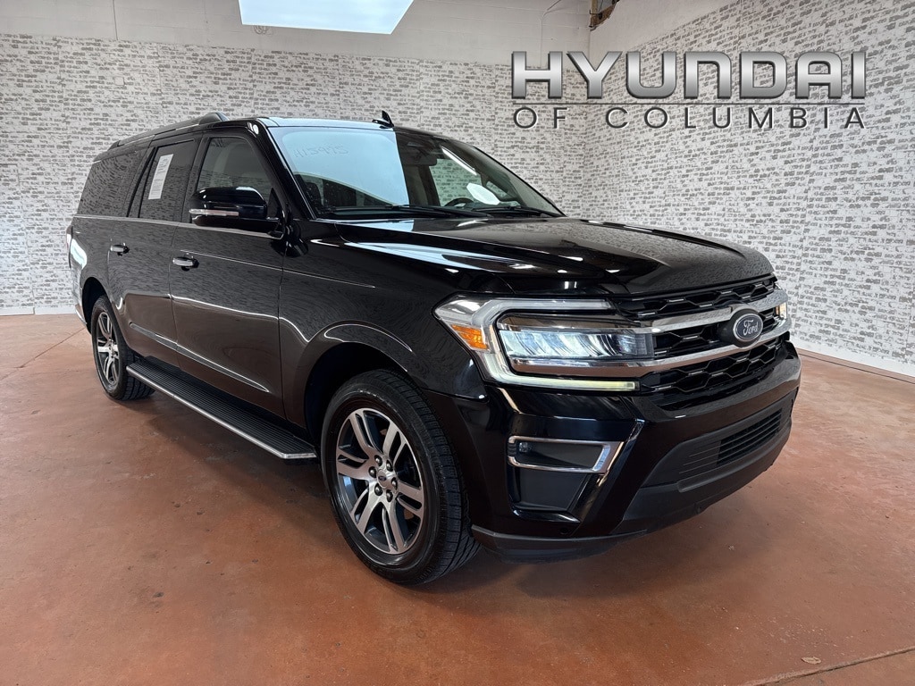 2023 Ford Expedition Limited's photo