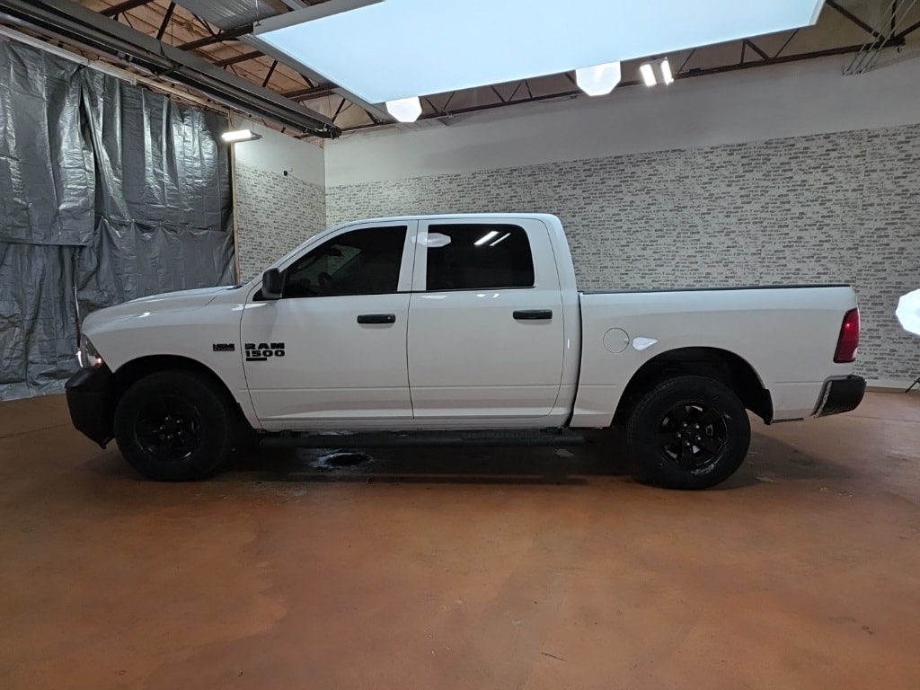 2021 Ram 1500 Classic Tradesman photo 4