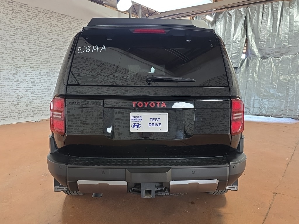 2024 Toyota Land Cruiser First Edition photo 4