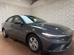 2026 Hyundai Elantra SE Sedan