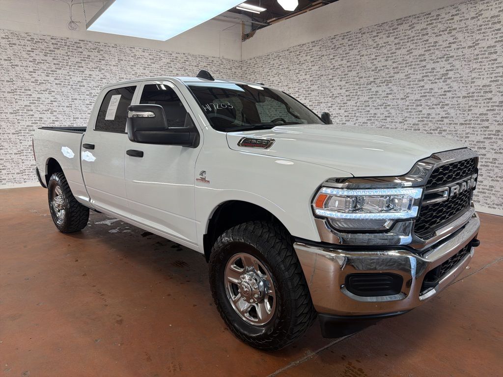 2023 RAM 2500 Tradesman 4X4 Crew Cab SWB's photo