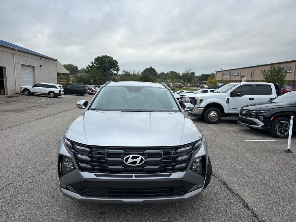 2025 Hyundai Tucson SEL Convenience photo 2