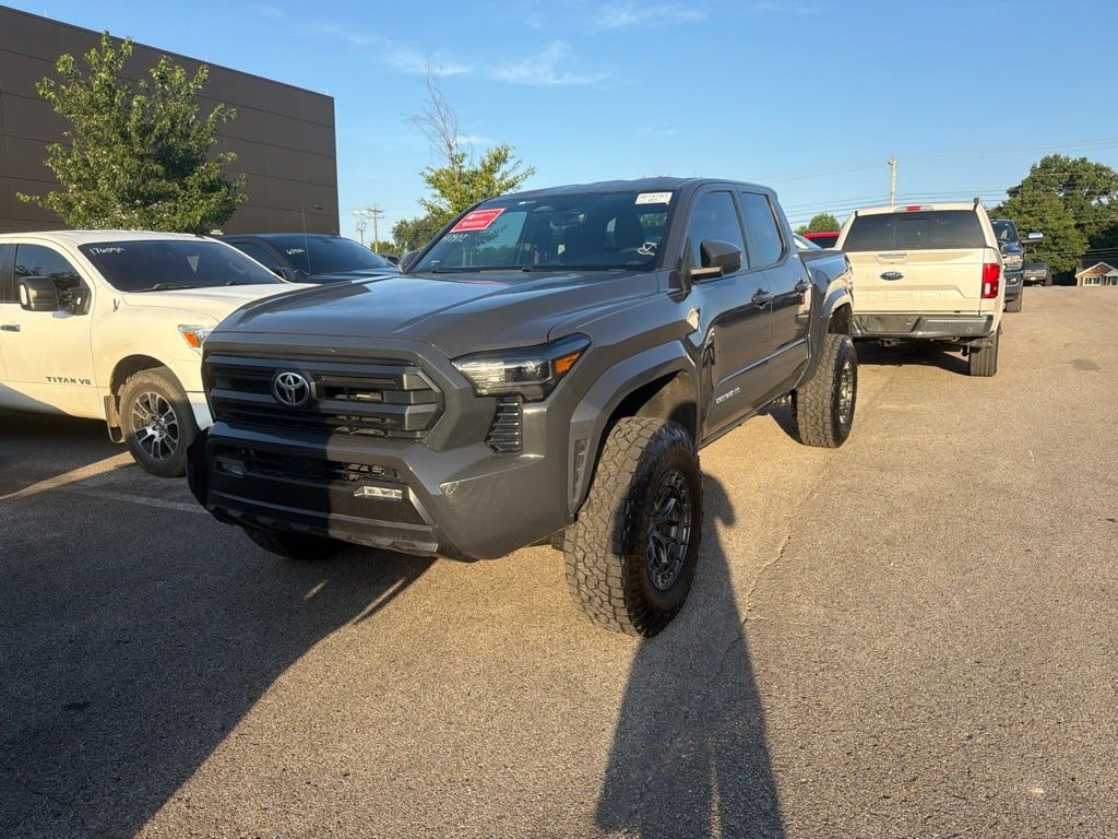 Used 2025 Toyota Tacoma SR5 Truck