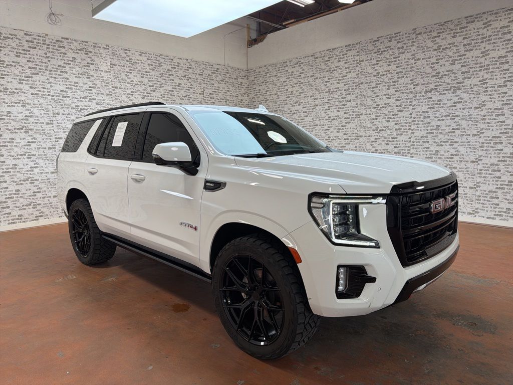 2023 GMC Yukon 4WD AT4's photo