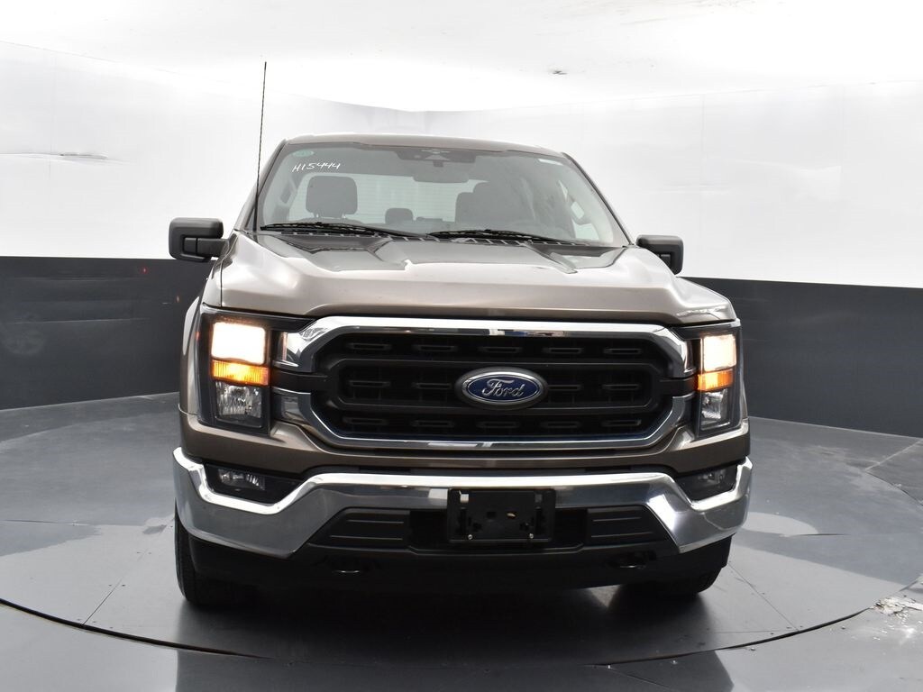 2023 Ford F-150 XLT photo 2