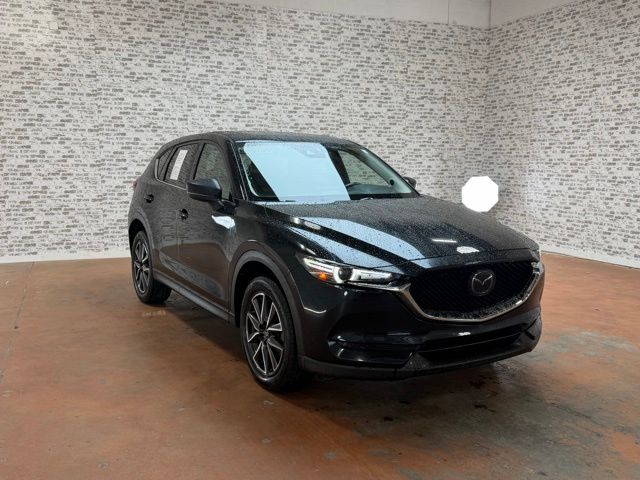 2018 Mazda CX-5 Grand Touring auto's photo
